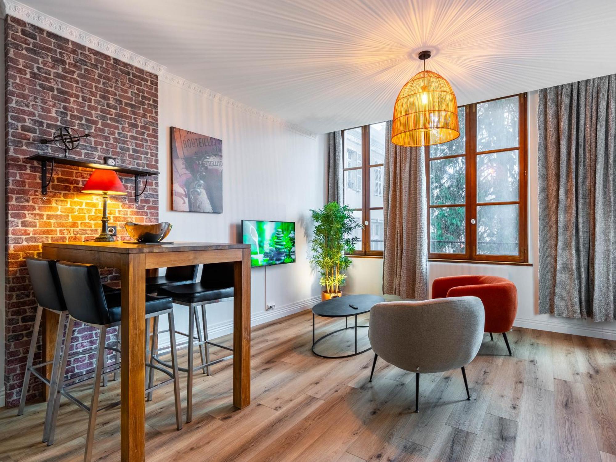 Le Relais Ducal - Appartements D'Hotes Vieille Ville Nancy Kültér fotó